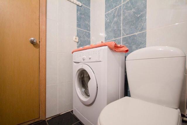 Apartment Internacionalnaya 13 ミンスク エクステリア 写真
